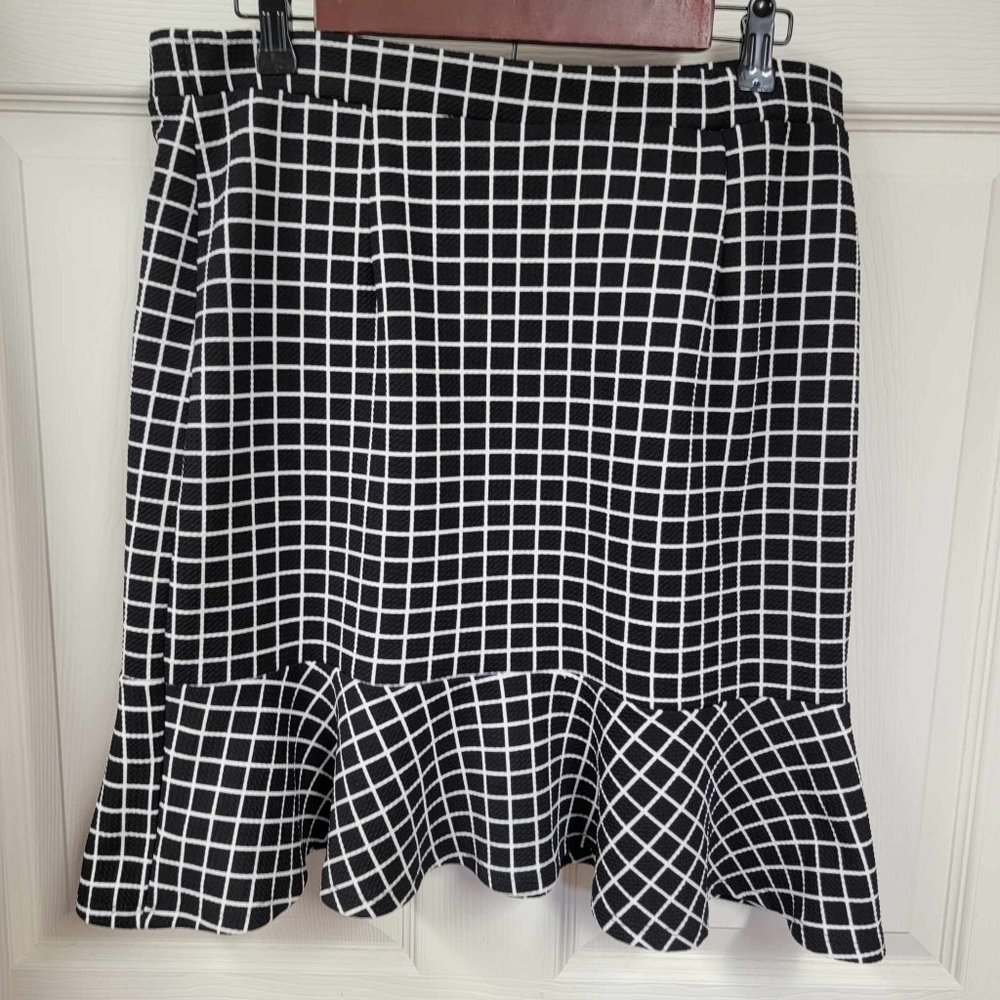  Gingham Flounce Pull On Skirt